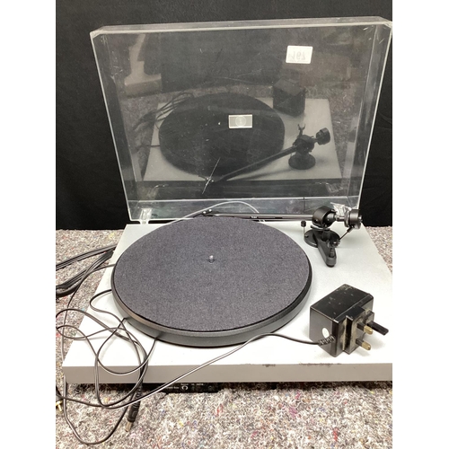 167 - Pro-ject Audio Systems Record Deck