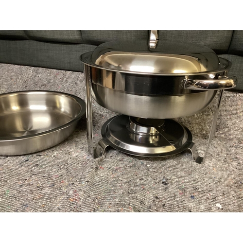 938 - New and Boxed Chafing Dish