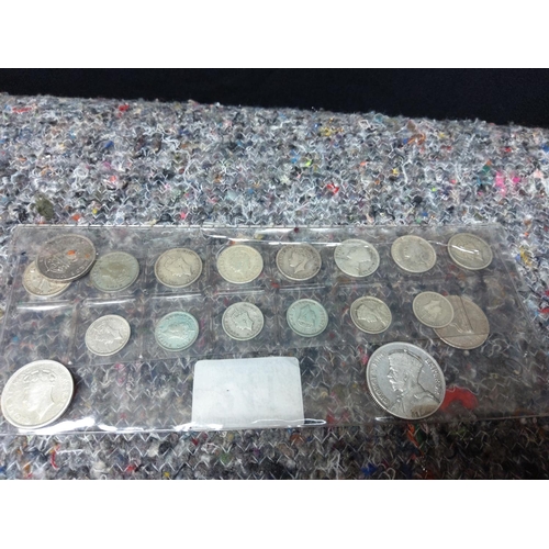 241 - Lot of Pre 1946 Southern Rhodesian Coins incl. 1 x 2Shillings, 3x 1 Shillings, 8x 6 Pence plus more