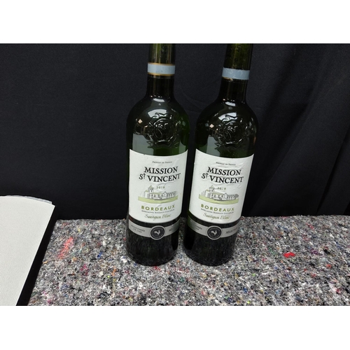 255 - 2 Bottles of Mission St Vincent 2018 Brodeaux Sauvignon Blanc