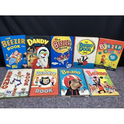 375 - Lot of Vintage Beano and Dandy Annuals etc