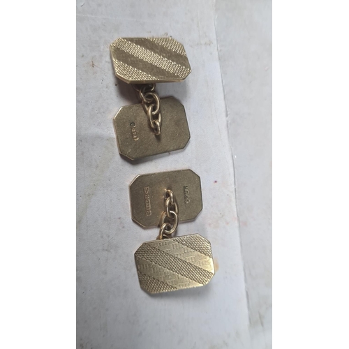 109 - Pair of 9ct Gold Cufflinks (8.5g)