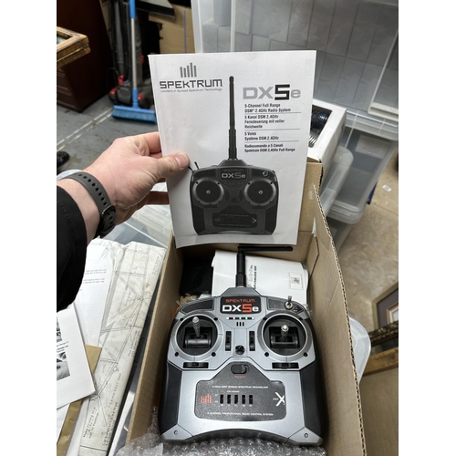 943 - Spektrum DX5E Remote Control 5 Channel Transmitter