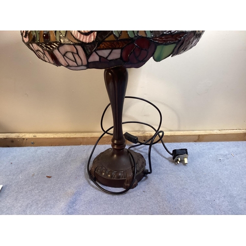 193 - Tiffany Style Lamp