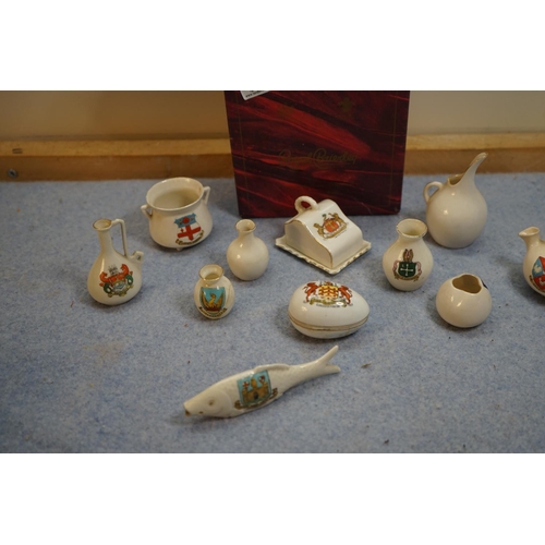 208 - Collection of Crested Ware