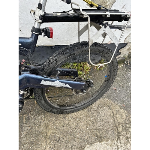 344 - Salcano NG202 Bicycle in Good Condition and good Working Order