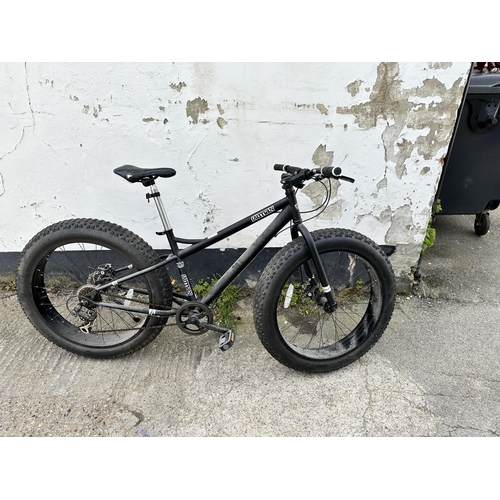 345 - Fat Tyre Bikes Fatman Bicycle in Good Working Order and Very Good Condition