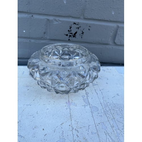 566 - Good Quality Crystal Vase