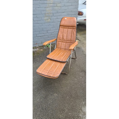 195 - Mid Century Italian Faux Leather Deck Chair/Recliner Lounge Chair