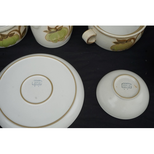 769 - Denby Troubadour Dinner Service