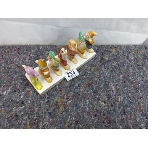 233 - Vintage Walt Disney Snow White Ceramic Toast Rack