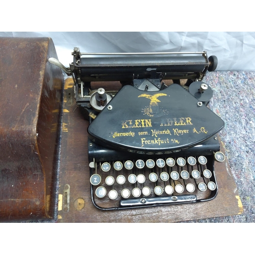 292 - Early 20th Century Klein Adler Typewriter in Wooden Case