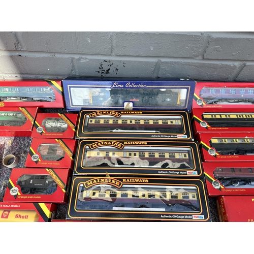 517 - Lot of Hornby Mint and Boxed Hornby, Triang, Lima etc Locomotive and Carriages