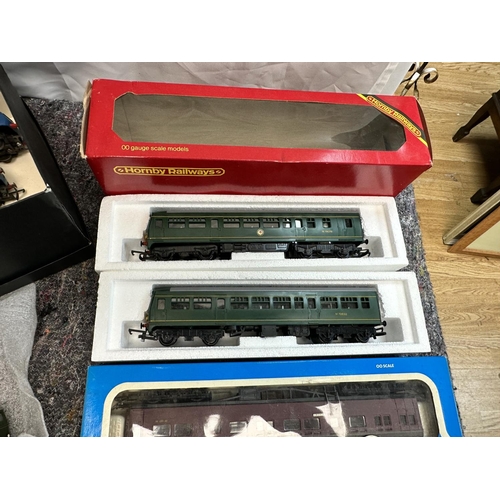 581 - Assorted Trains, Locomotives incl. Airfix , Tri-ang, etc