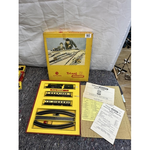 583 - Mint and Boxed Vintage Tri-ang Train Set