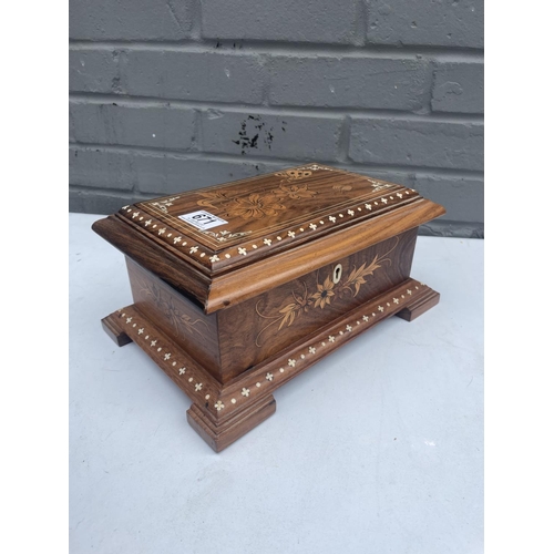 671 - Inlaid Wooden Box