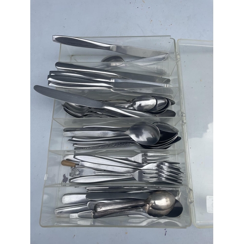 675 - Lot of Cutlery incl. British Airways and Other Airlines