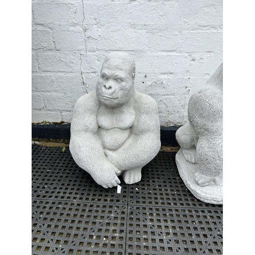 300 - Pair of Gorilla Garden Statues