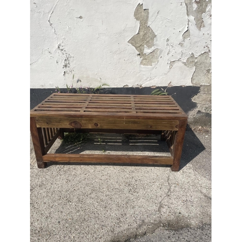 370 - Good Quality Slatted Bench