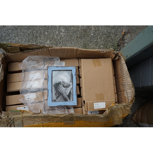 505 - Box of Approx. 75 Brand New Photo Frames