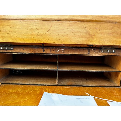 10C - Victorian Inlaid Burr Walnut Davenport Desk c.1870