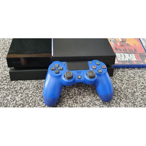 95A - Sony Playstation 4 with controller, games etc