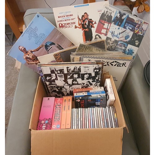 60 - Mixed box of Vinyl Records / CDs / boxsets etc.