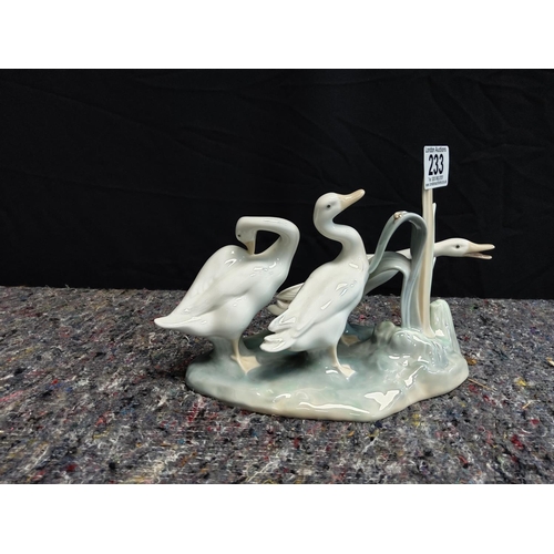 200 - Lladro Geese Figurine