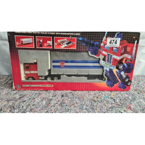 259 - Vintage Boxed Transformers Autobot Commander Optimus Prime Toy. 1984