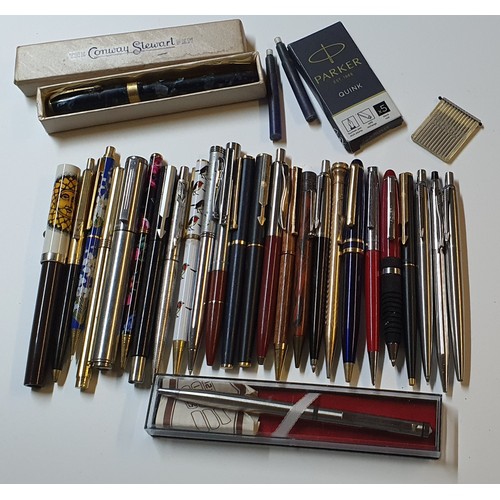 70 - Mixed lot of vintage Pen's etc including Parker, Conway Stewart, Sheaffer etc.