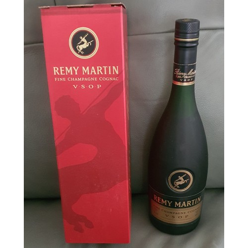 106 - Boxed Bottle of Remy Martin fine champagne cognac