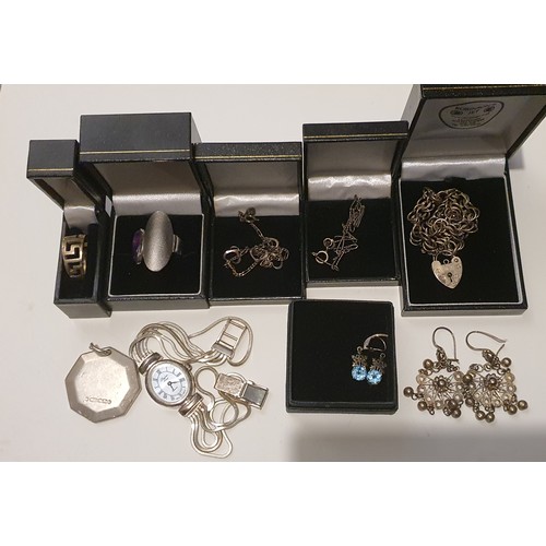 89 - Selection of hallmarked vintage silver jewellery items