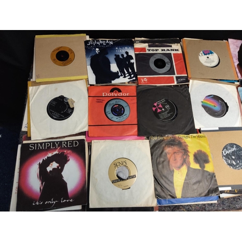 117 - Good Lot of 1980s Vinyl Record Singles