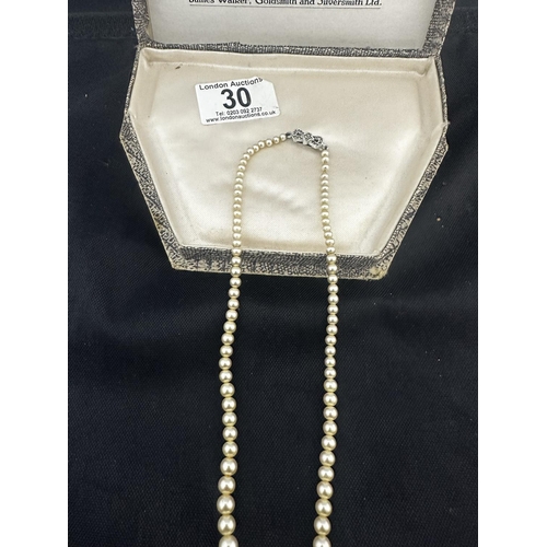 30 - Vintage Faux Pearl Necklace