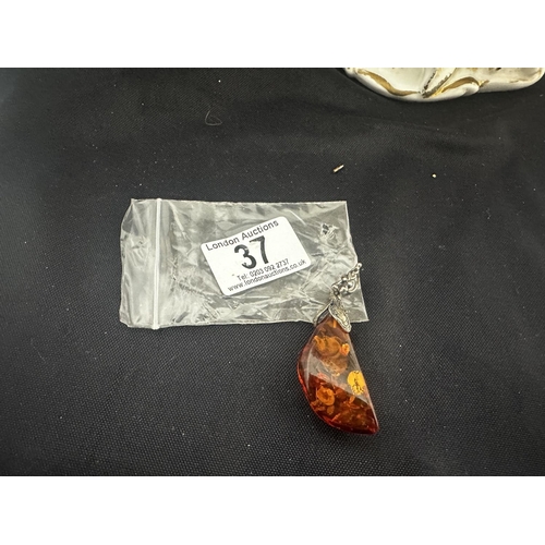 37 - Amber Pendant