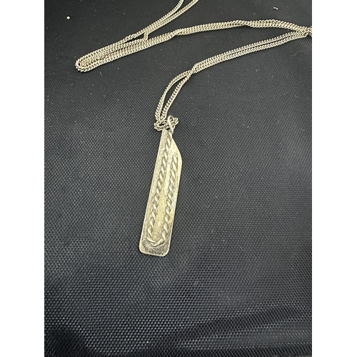 60 - Scandinavian Silver Pendant on Silver Chain