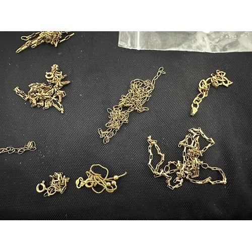 61 - Assorted Scrap 9ct Gold Items (14g)