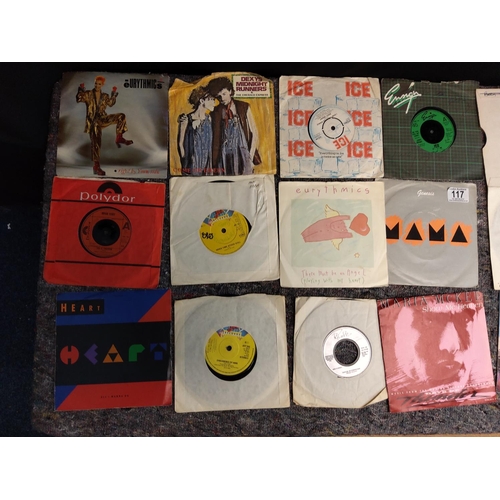 117 - Good Lot of 1980s Vinyl Record Singles