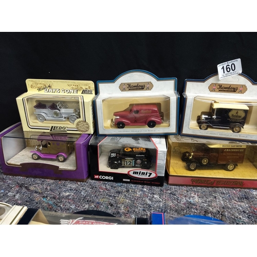 160 - Box of Assorted Diecast Cars etc