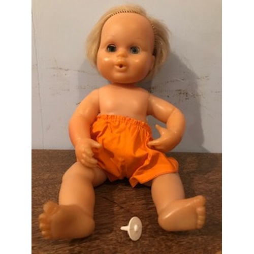 596 - Vintage Working Thumbelina Toddler Doll & Tiny Tears Doll