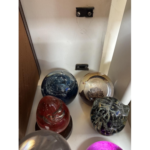 565 - Lot of Various Paperweights