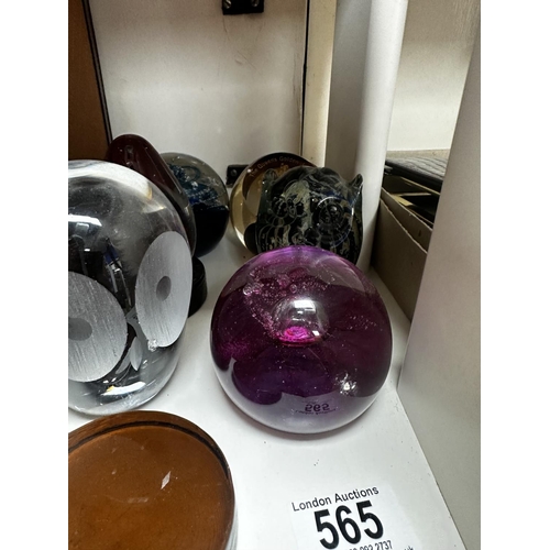 565 - Lot of Various Paperweights