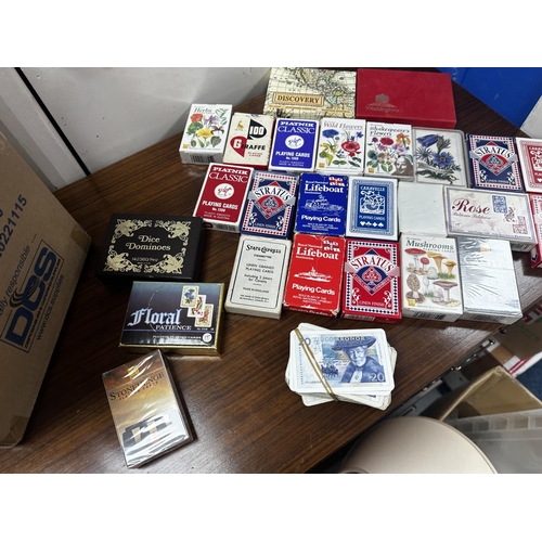 580 - Lot of Playing Cards etc