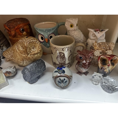 584 - Lot of Owl Collectables