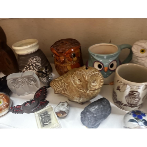 584 - Lot of Owl Collectables