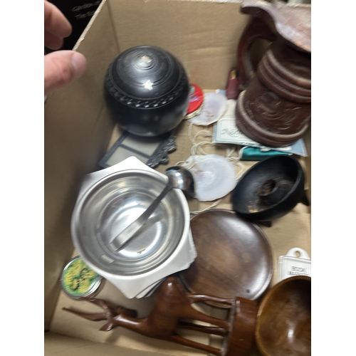 585 - Lot of Bric a Brac