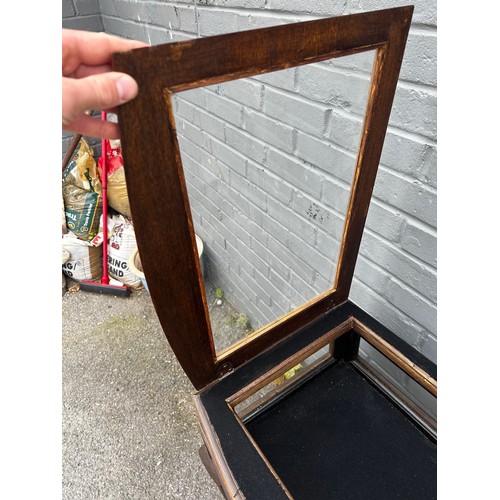 620 - Early 20th Century Bijouterie Display Cabinet