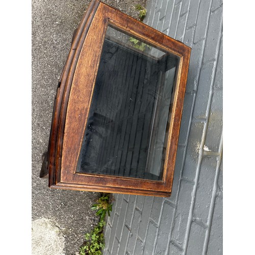 620 - Early 20th Century Bijouterie Display Cabinet