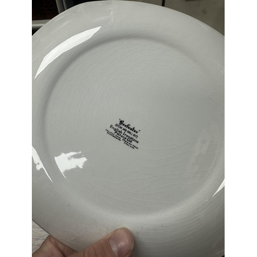 552 - Lot of 5 Beefeater Ironstone Plates