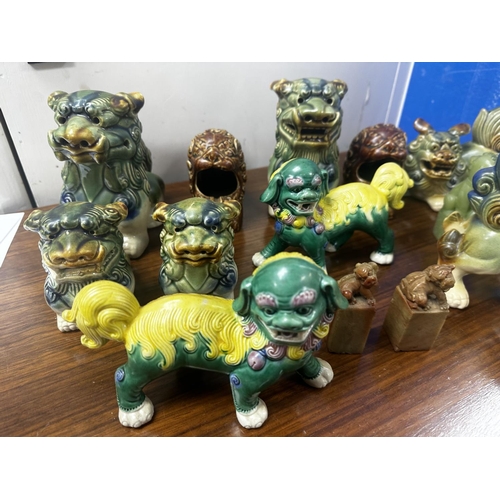 575 - Collection of Foo Dogs